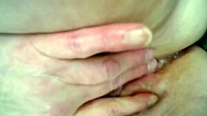 hey, wanna drill my big jiggly ass like dawnskye1962, the redhaired milf in fantasy?