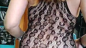 Blonde Shows New Outfit In Bedroom