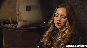 Curvy Big Ass Lesbian Slave Licks Mistress's Pussy Till Orgasm In Bondage