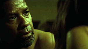 Nude celebrity poses in sexy high-definition shots