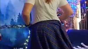 Hotwife Steffi Performs Sexy Pussy Dance PMV for Christmas. 😘