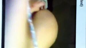 French slut Fanny toys her shaved pussy on webcam