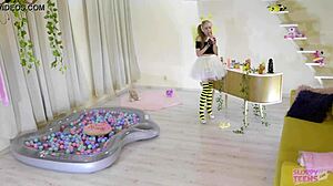 Bonnie Dolce flies as bee slut in suspension bondage