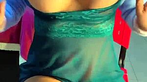 I lick my meia-irm�'s pussy till she cums in my mouth, moaning so loud.