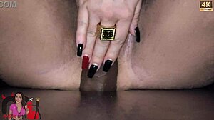 Gloryhole pussy rubbing adventure