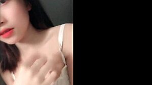 Vietnamese Student Teases With Her Body In Sex Video