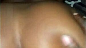 člověče, byl jsem tak nadržený, prosil jsem tátu, aby mě nechal tvrdě vystříknout