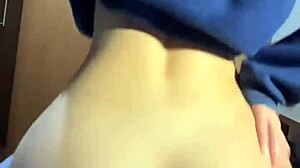 Best reverse cowgirl ride with huge pussy and ass