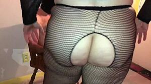 Fucking Big Dildo And Dude Simultaneously!