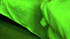 Gordito fucks his curvy girlfriend, she says 'it hurts your dick' 😏