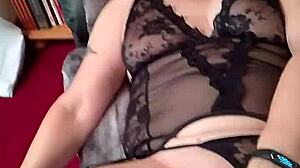 Housewife Orgasms Thinking of Men Fucking Her Arsehole