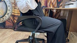 i watch porn and masturbate to big tits handjob scenes