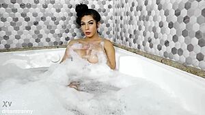 ts vixen isabelle, what naughty thoughts in the bath?