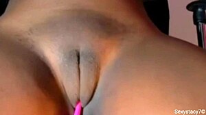 Flashing My Fat Juicy Pussy for You