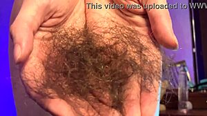 i shave my hairy pussy to make it wet