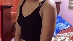 Young Prostitute With Big Ass Offers Delicious Services