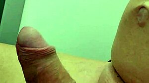 Petite girl jerks off quickly, teasing with her tiny body