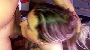 que rica leche que me bebe y me ahoga con su verga toda