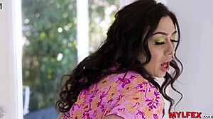 Mylfex clairvoyant milf gets wild anal fuck