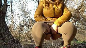 The mature mother-in-law's curvy body in roleplay.