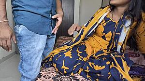 क्या तुम्हें पता है कि सेक्सी भाभी से पहली बार बात करके चुदाई की हिंदी ऑडियो में क्या हुआ?