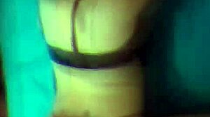 大チンポのために四つん這いで痴女になるのが好き！