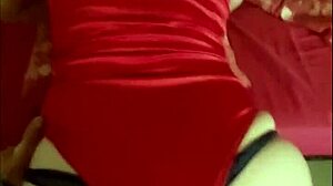 French Amateur In Satin Lingerie Gets Pussy Fucked