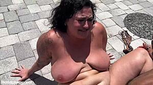 Josie Jaxxon enjoys poolside quickie