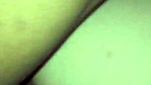 Milfy tlustá kunda rozmlácená tvrdě v garáži psí styl