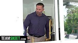 Alluring babysitter hooks boss