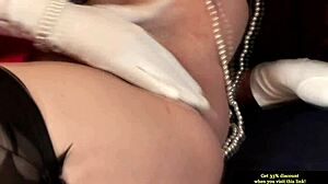 This mature British lesbian is sucking amateur pussy so well