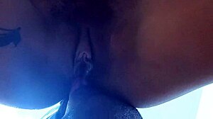 meu tio safado me comeu no pelo e ainda arrombou meu cu com boquete e lambida?