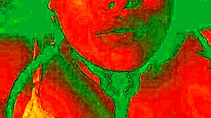 look at bluee's horny face as her pussy gets licked!