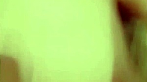 This beautiful skinny white babe masturbates nicely and shows her pretty vagina 😍