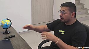 Fucking boss's stepdaughter behind his back