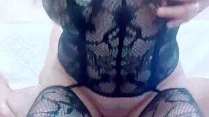 Skinny milf rides cowgirl and masturbates in homemade passion!!