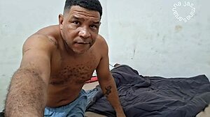 morning coffee with latina amateur's pussy in voyeur scene