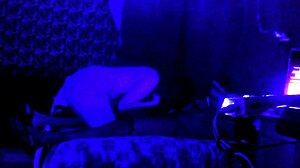 me gusta tragarme la polla de mi cuñado en las noches homemade