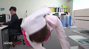 asian lady chihiro akino blows for creampie