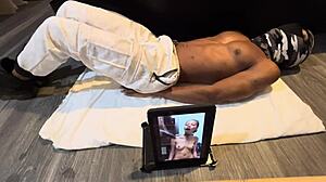 Keeping My Abs Tight For The Ladies In Bodybuilder Workout