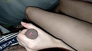 The Whole Night of Sex with Aunty Went Viral MMS