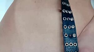 Castigándome Un Poquito Con Un Cinturón