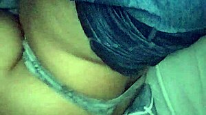 quieres masajear mis grandes pechos con tu locion