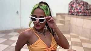 did you see how i let my boyfriend fuck my feet until he cums on them?