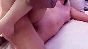 la nueva hermanastra folla a su hermanastro a escondidas