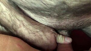 Fantasia shaved for close up missionary fingering