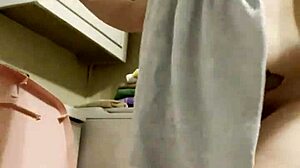 Chubby Dakota Marr Folds Laundry Naked: Homemade Softcore Scene