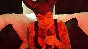 Succubus deepthroat dredda dark with tattoo toys dildo
