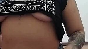 Masturbating While Sucking Stepbrother's Cock Without Condom