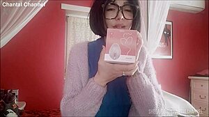 Chantal Squirt With Her New Sex Toy!